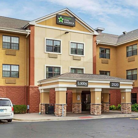Extended Stay America Select Suites - Milwaukee - Waukesha Exterior photo